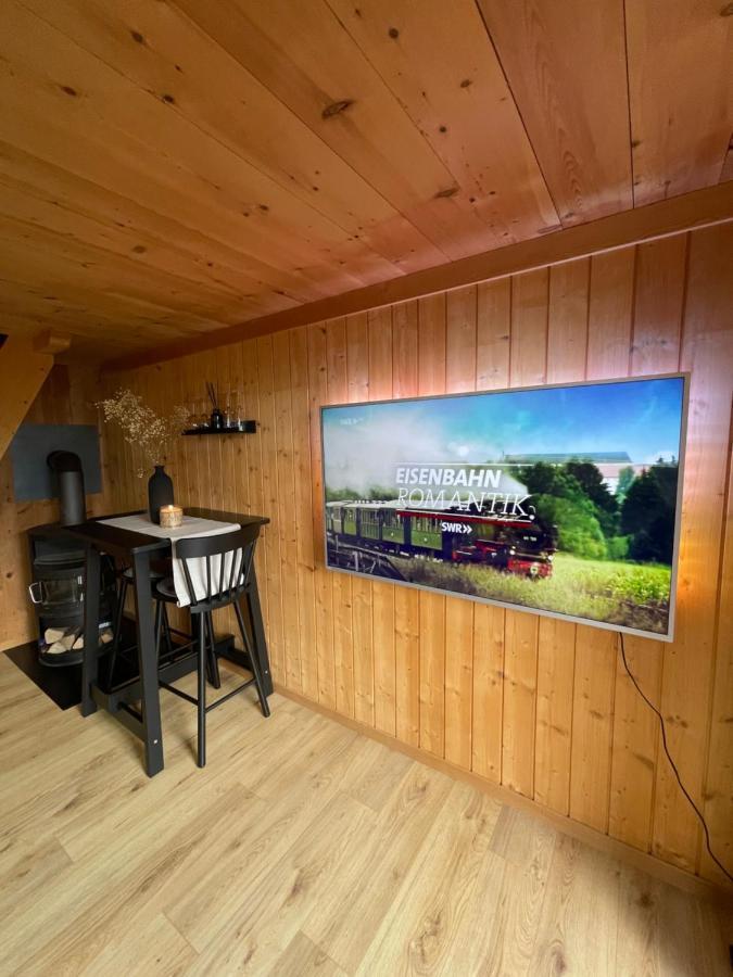 Charmant Chalet Mit See Und Bergsicht Hofstetten bei Brienz Exteriér fotografie